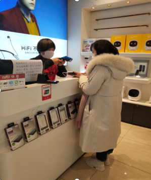 【中國免稅人在行動?一線直擊篇】之五： 勠力同心 多措并舉——中免商貿的戰“疫”路