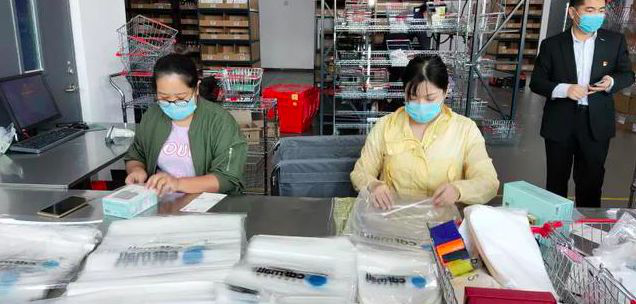 【中國免稅人在行動·黨員先鋒篇】之七：  黨建引領復工復產 免稅業務轉型升級